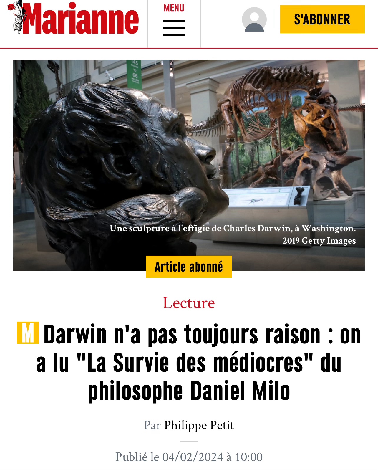 Marianne vantant le livre de Milo